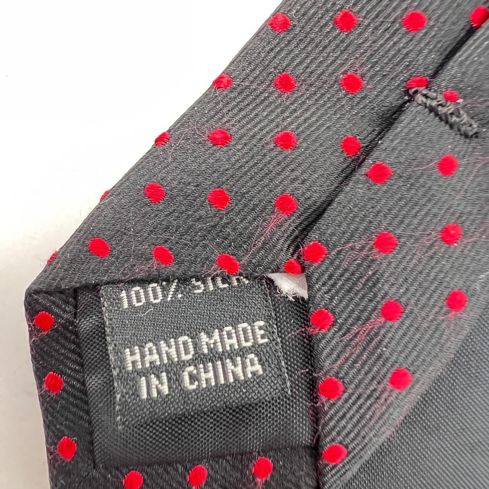 Fabio Fazio 100% Silk‎ Hand Made Men's Tie Geometric Black Red Lightweight - Picture 8 of 9